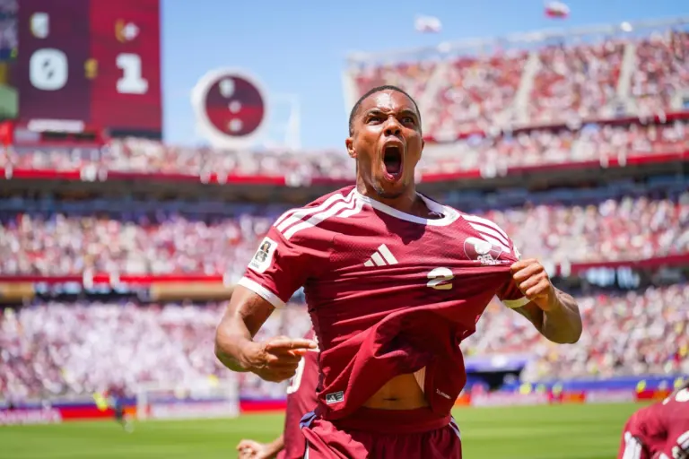 Copa do Mundo 2026: Pol&ecirc;mica com impedimento ofusca resultado hist&oacute;rico do Catar