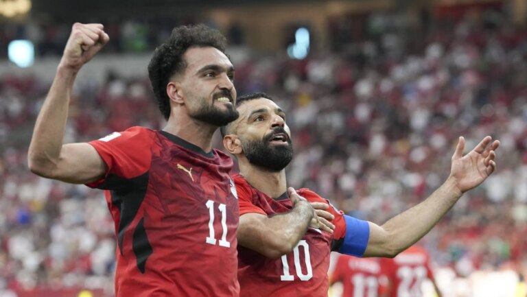Nova Zel&acirc;ndia 1&times;3 Egito: Salah demora, mas encontra protagonismo para fazer hist&oacute;ria
