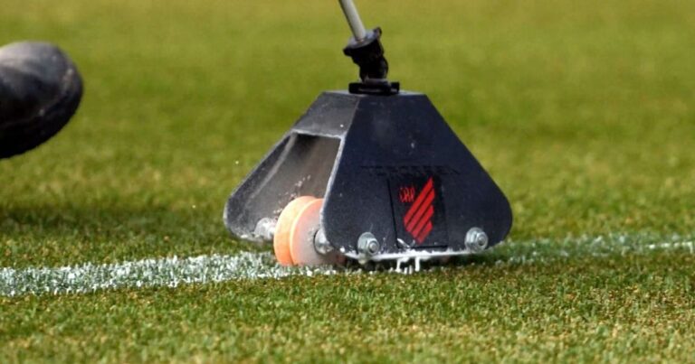 Athletico tem prova de fogo do novo gramado sintético contra o Internacional