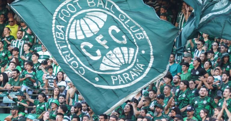 Coritiba aumenta valor dos ingressos para volta do Brasileirão contra o Palmeiras