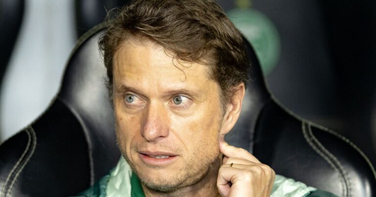 Fernando Seabra aceita proposta do Vasco e está fora do Coritiba