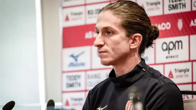 Filipe Lu&iacute;s perde joia do Monaco para a Premier League por R$ 230 milh&otilde;es