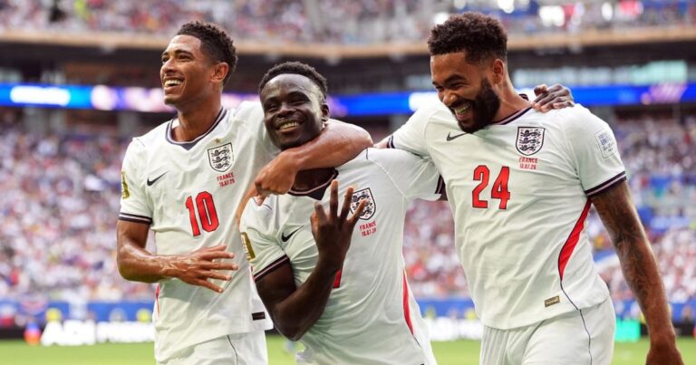 França evita massacre da Inglaterra em jogo de 10 gols e perde o terceiro lugar da Copa do Mundo