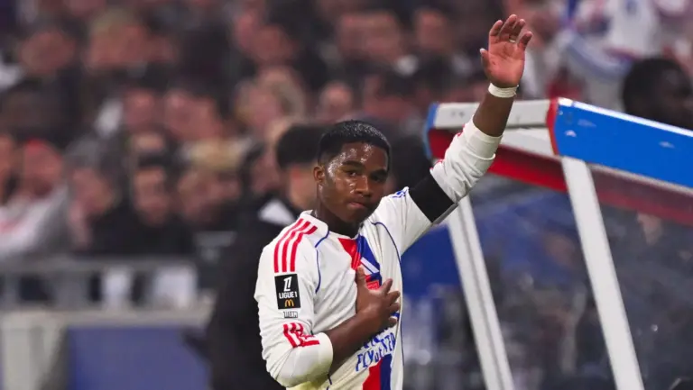 Lyon quer repetir &lsquo;f&oacute;rmula Endrick&rsquo; e tenta contrata&ccedil;&atilde;o de atacante da Juventus por empr&eacute;stimo