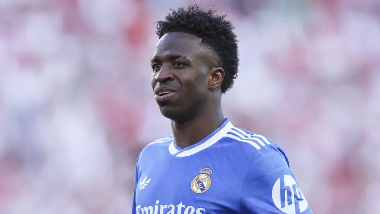 Mercado: Real Madrid d&aacute; passo decisivo para resolver perman&ecirc;ncia de Vinicius J&uacute;nior