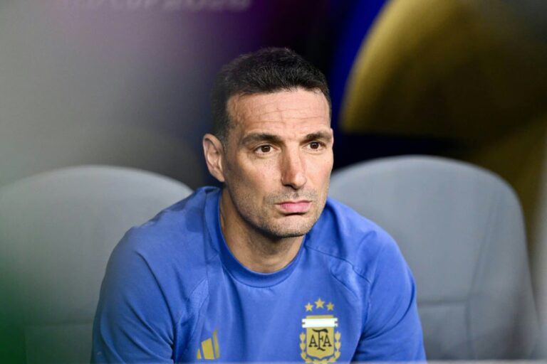 Scaloni coloca Brasil entre favoritas ao t&iacute;tulo da Copa e faz alerta: &lsquo;V&atilde;o lutar bastante&rsquo;