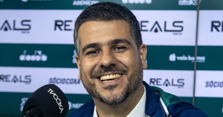 Grupo ligado à SAF do Coritiba se une com a oposição do Santos para eleição