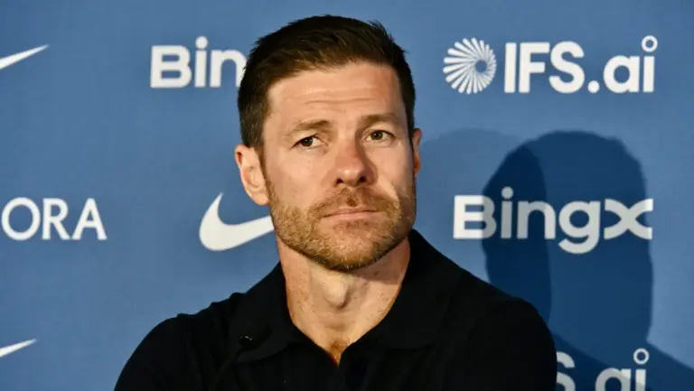 Xabi Alonso revela li&ccedil;&atilde;o no Real Madrid e se derrete por refor&ccedil;o do Chelsea