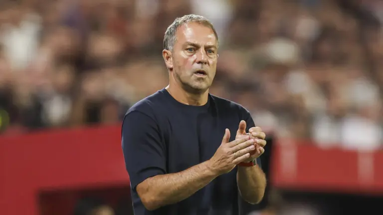 Barcelona encaminha renova&ccedil;&atilde;o de joia mantida por Flick com cl&aacute;usula de rescis&atilde;o de R$ 3 bilh&otilde;es