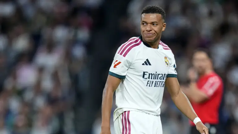 Vencedor da Bola de Ouro critica Mbapp&eacute;: &lsquo;Ele n&atilde;o se aplica ao pr&ecirc;mio&rsquo;