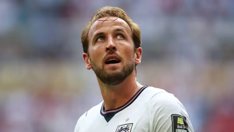 &lsquo;Supera at&eacute; os meus sonhos mais loucos&rsquo;: Artilheiro do Bayern, Kane comemora marca na Inglaterra