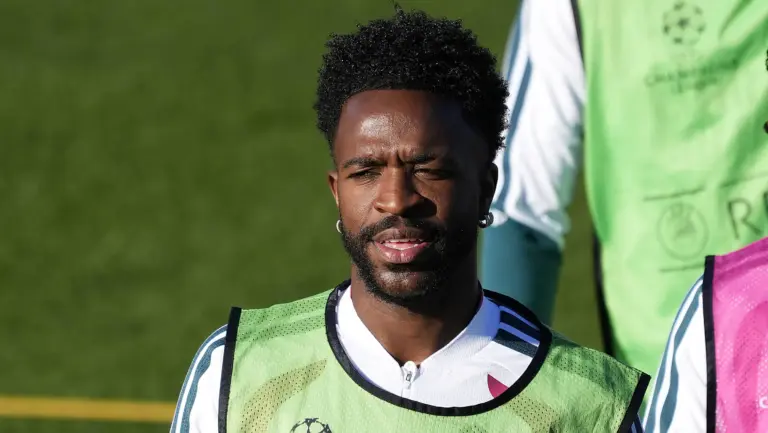 &lsquo;Status n&atilde;o o torna intoc&aacute;vel&rsquo;: O recado de Mourinho para Vin&iacute;cius Junior no Real Madrid